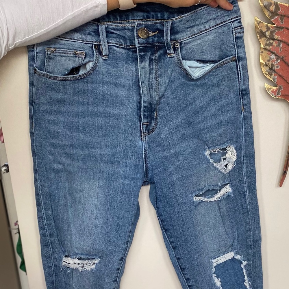 Mid Rise Ankle Length Jeans